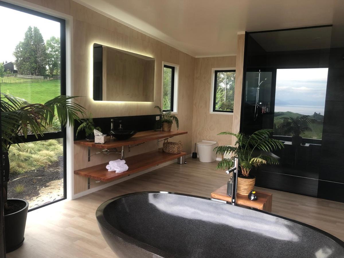 Whakaipo Bay Cabin Retreat Taupo Zewnętrze zdjęcie